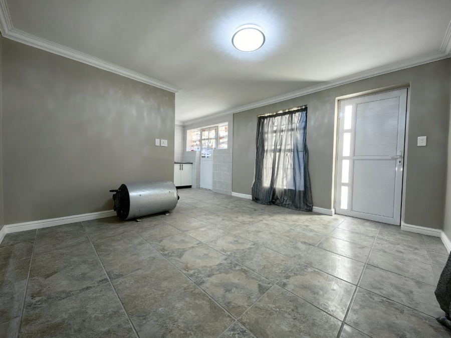 3 Bedroom Property for Sale in Portlands Western Cape